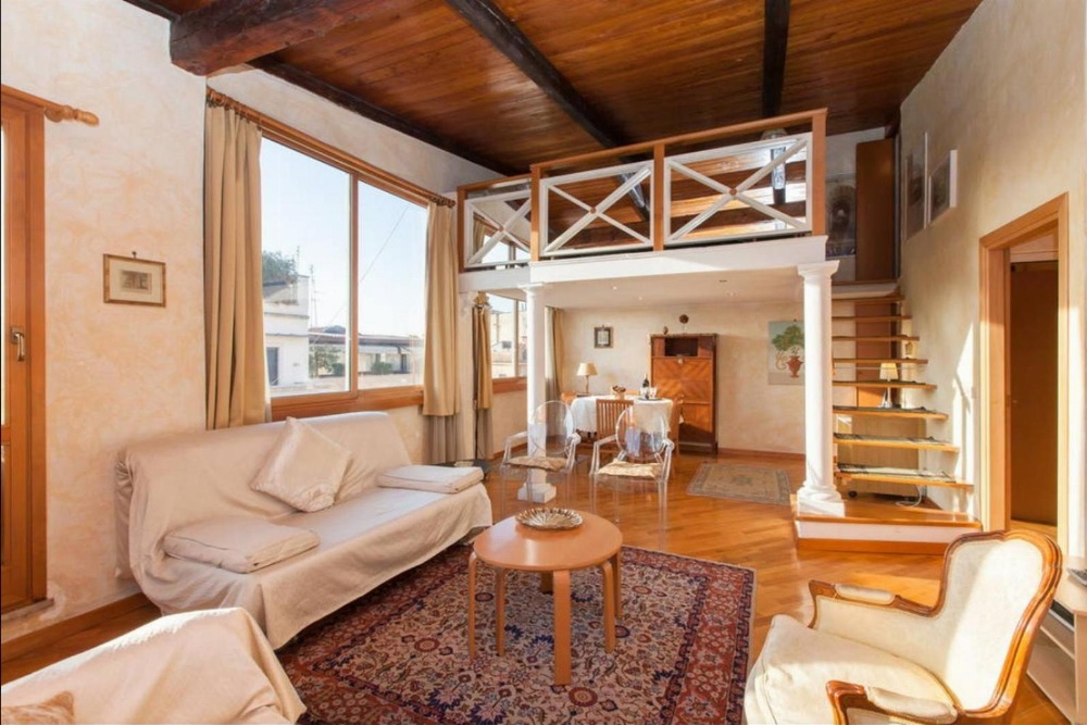 Gorgeous penthouse Spanish Steps