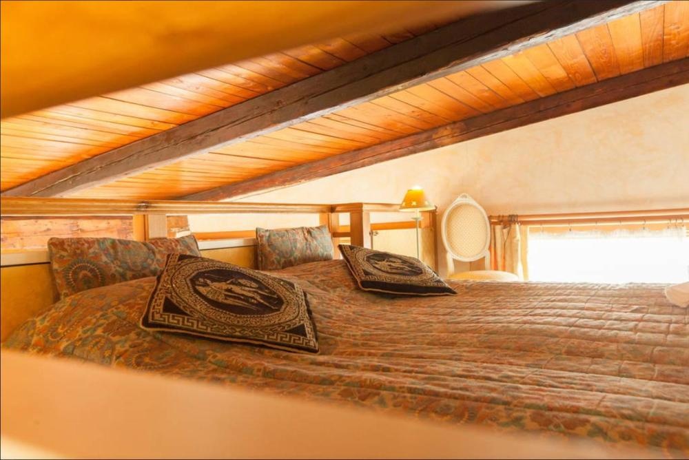 Gorgeous penthouse Spanish Steps